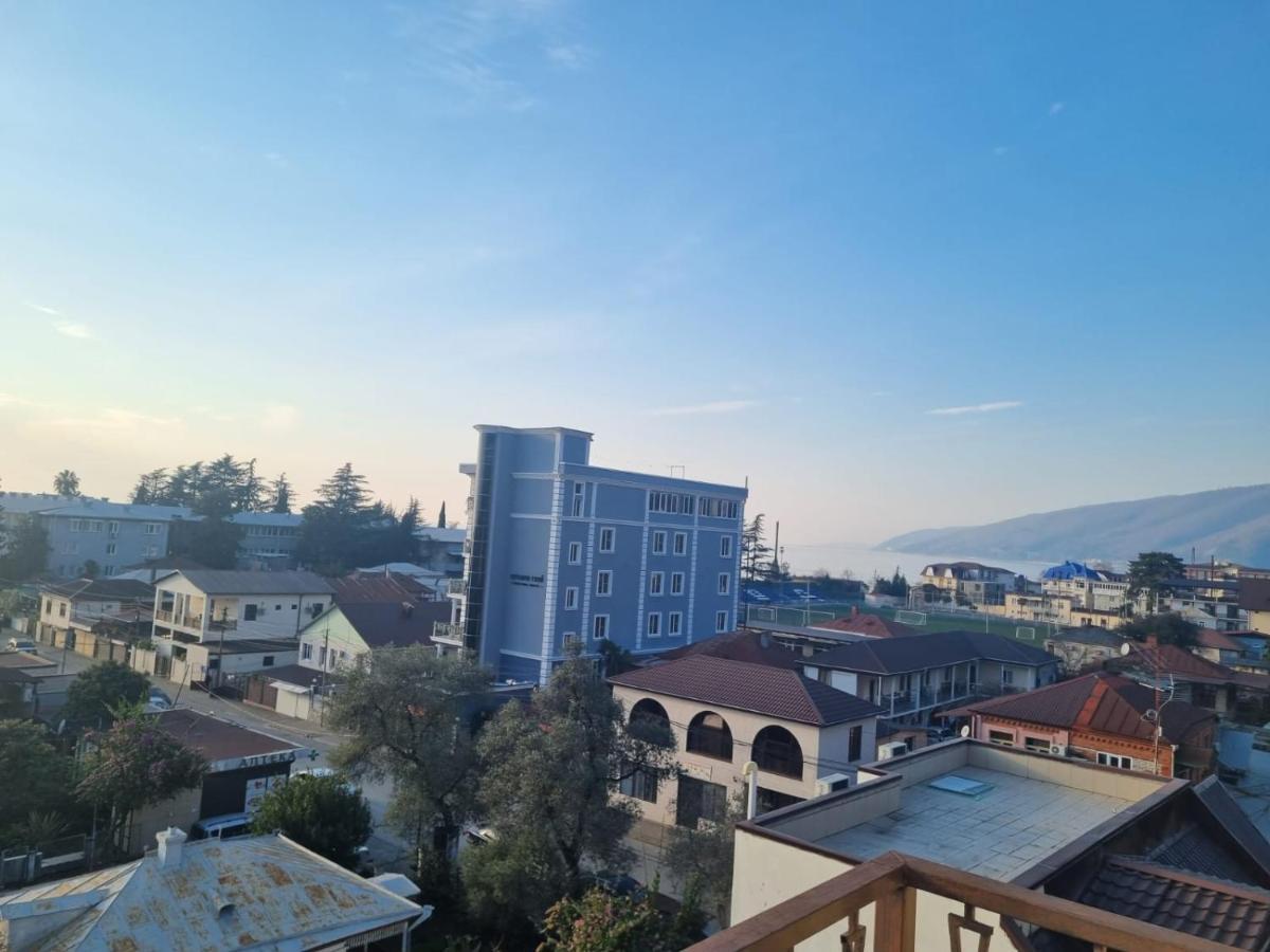 Ахра Hotel Gagra Exterior photo