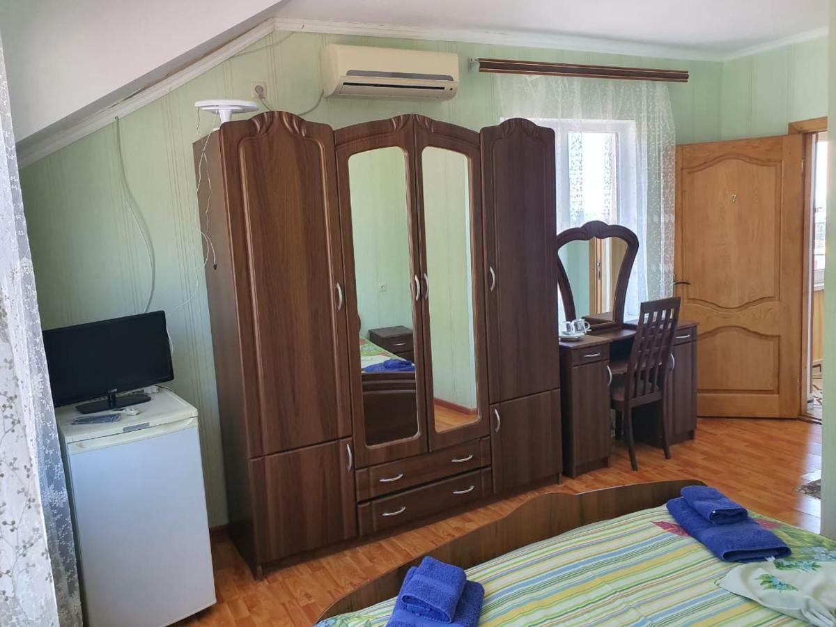 Ахра Hotel Gagra Exterior photo